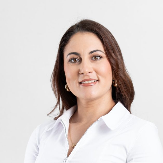DOLORES MONTÁVEZ SÁNCHEZ